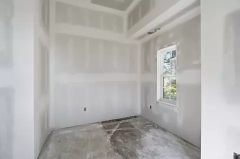 Bedroom - 719 Ezzard Charles Dr, Cincinnati, OH 45203 photo 11 of 13