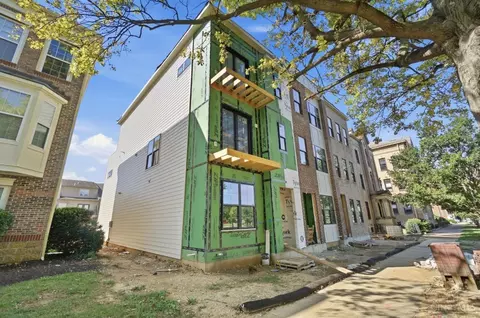 Exterior - 719 Ezzard Charles Dr, Cincinnati, OH 45203 photo 5 of 8