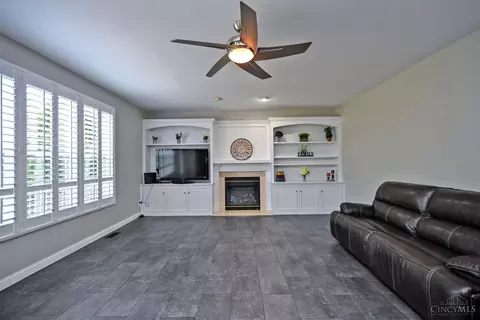 Living - 5602 Eagle Dance Dr, Liberty Twp, OH 45011 photo 2 of 3