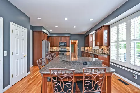 Kitchen - 5602 Eagle Dance Dr, Liberty Twp, OH 45011 photo 1 of 3