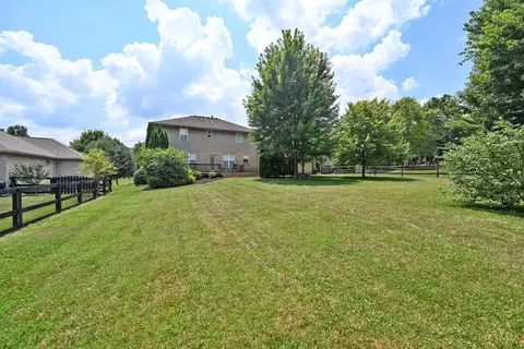 Exterior - 5602 Eagle Dance Dr, Liberty Twp, OH 45011 photo 3 of 4