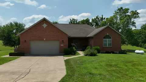 2725 Stahlheber Rd, Hamilton, OH 45013