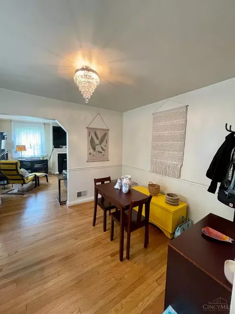 Dining - 2887 W Tower Ave, Cincinnati, OH 45238 photo 3 of 3