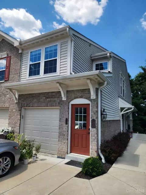 403 River Rdg, Lawrenceburg, IN 47025