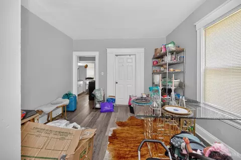Dining - 5627 Bramble Ave, Cincinnati, OH 45227 photo 1 of 2