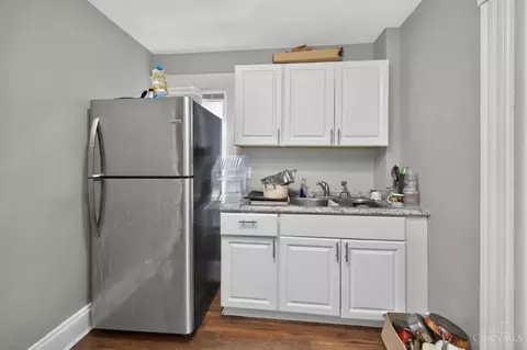 Kitchen - 5627 Bramble Ave, Cincinnati, OH 45227 photo 5 of 5