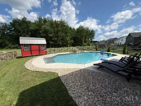 Exterior - 1214 Millstream Dr, Amelia, OH 45102 photo 9 of 15