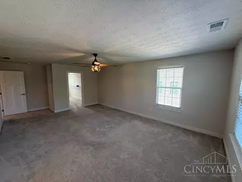 Bedroom - 1214 Millstream Dr, Amelia, OH 45102 photo 4 of 14