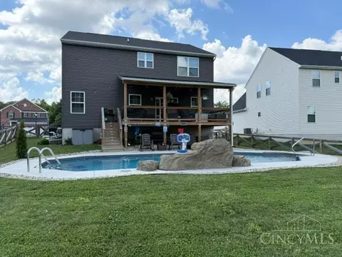 Exterior - 1214 Millstream Dr, Amelia, OH 45102 photo 4 of 15