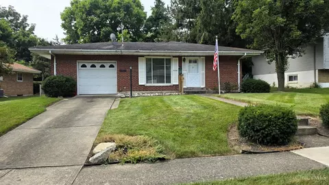 11374 Rose Ln, Cincinnati, OH 45246