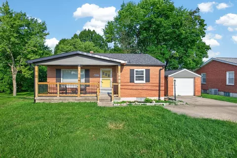 4623 River Rd, Fairfield, OH 45014