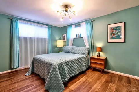 Bedroom - 4572 Vermona Dr, Cincinnati, OH 45245 photo 4 of 5