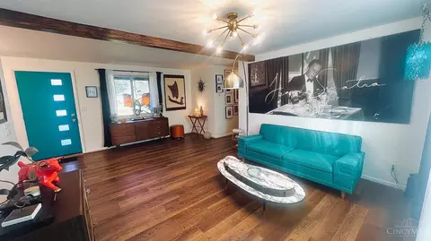 Living - 4572 Vermona Dr, Cincinnati, OH 45245 photo 3 of 8
