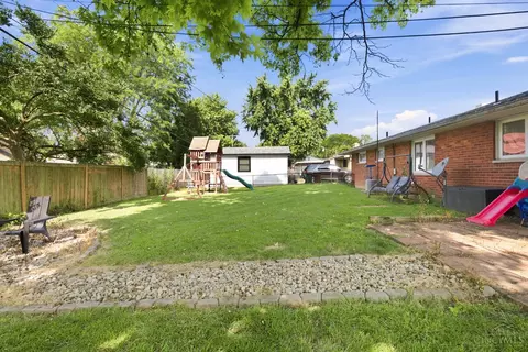 Exterior - 1220 Rose Bower Ave, Kettering, OH 45429 photo 3 of 4
