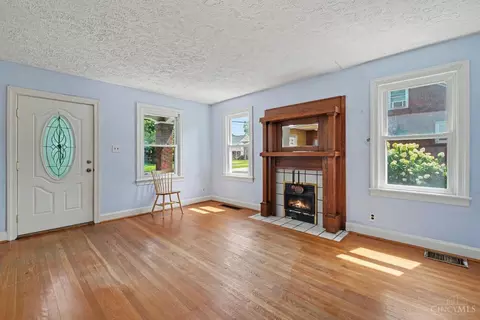 207 Plum St, Georgetown, OH 45121 photo 5