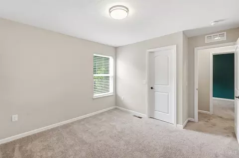 Bedroom - 5389 Valley View Dr, Morrow, OH 45152 photo 6 of 8