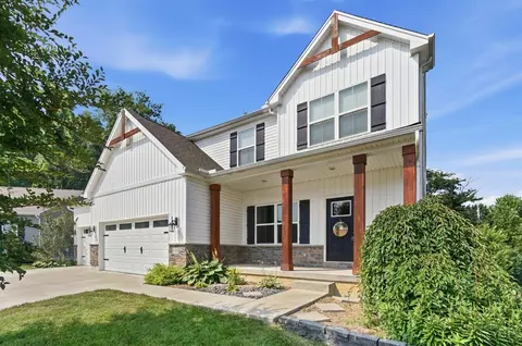 Exterior - 5389 Valley View Dr, Morrow, OH 45152 photo 3 of 18