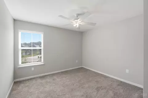Bedroom - 5389 Valley View Dr, Morrow, OH 45152 photo 3 of 8