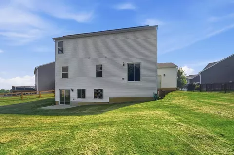 Exterior - 5389 Valley View Dr, Morrow, OH 45152 photo 10 of 18