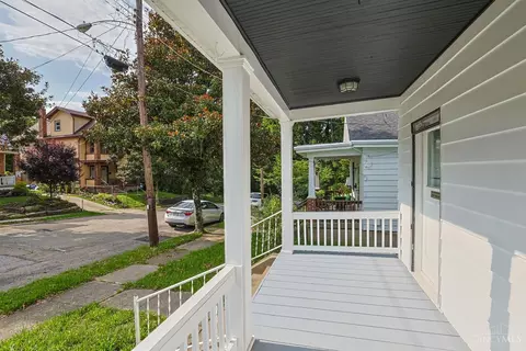 Exterior - 741 Mcpherson Ave, Cincinnati, OH 45205 photo 1 of 6