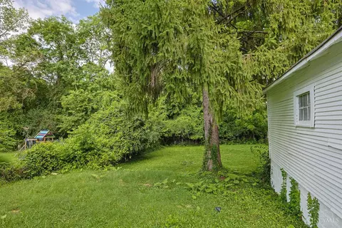 Exterior - 741 Mcpherson Ave, Cincinnati, OH 45205 photo 5 of 6