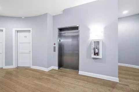 1326 Vine St, Cincinnati, OH 45202 photo 12
