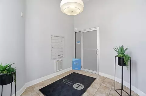 1326 Vine St, Cincinnati, OH 45202 photo 9