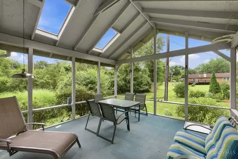 Exterior - 9233 Meadow Dr, Maineville, OH 45039 photo 4 of 9