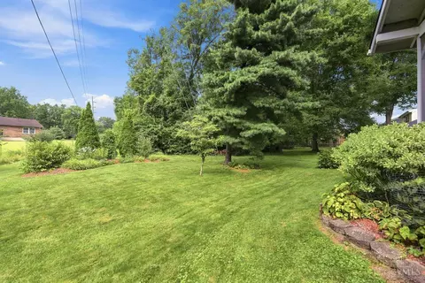 Exterior - 9233 Meadow Dr, Maineville, OH 45039 photo 8 of 9