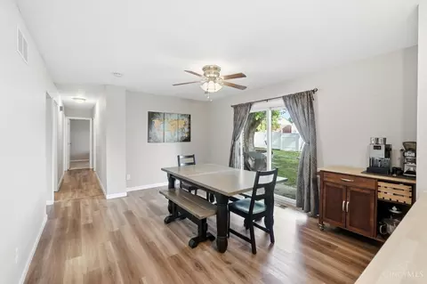 Entry Way - 834 Holyoke Dr, Forest Park, OH 45240 photo 2 of 4