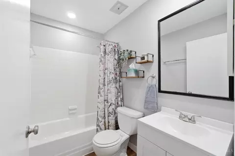 Bath - 834 Holyoke Dr, Forest Park, OH 45240 photo 4 of 6
