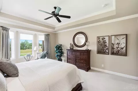 Bedroom - 5184 Emerald View Dr, Hamilton Township, OH 45039 photo 2 of 15