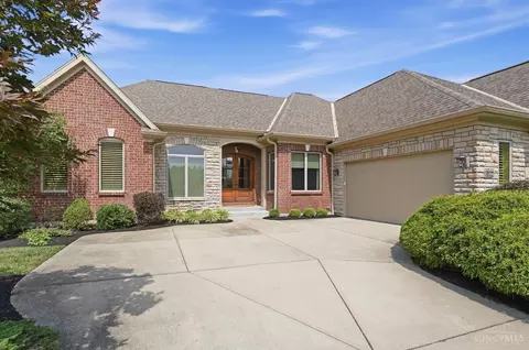 Exterior - 5184 Emerald View Dr, Hamilton Township, OH 45039 photo 11 of 13