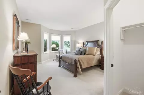 Bedroom - 5184 Emerald View Dr, Hamilton Township, OH 45039 photo 6 of 15