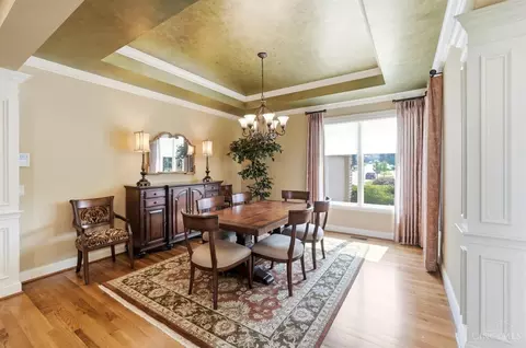 Dining - 5184 Emerald View Dr, Hamilton Township, OH 45039 photo 2 of 3