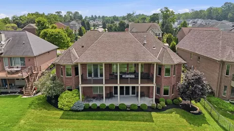 View/Area - 5184 Emerald View Dr, Hamilton Township, OH 45039 photo 3 of 5