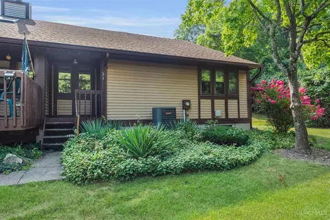 31 Eland Ct, Fairfield, OH 45014