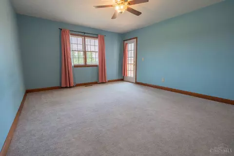 Bedroom - 3232 Mclean Rd, Franklin, OH 45005 photo 4 of 9