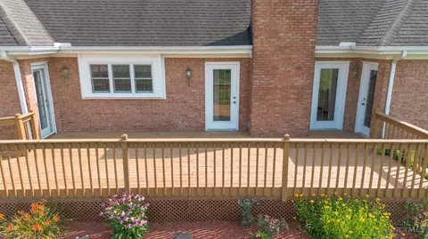 Exterior - 3232 Mclean Rd, Franklin, OH 45005 photo 6 of 7