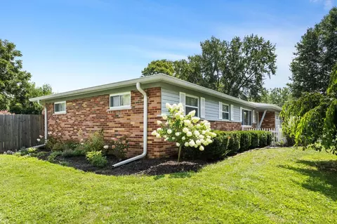 Exterior - 590 Dorgene Ln, Cincinnati, OH 45244 photo 1 of 6