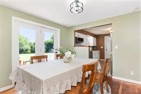 Dining - 590 Dorgene Ln, Cincinnati, OH 45244 photo 3 of 3