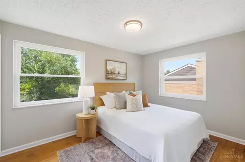 Bedroom - 6331 Starridge Ct, Cincinnati, OH 45248 photo 4 of 7
