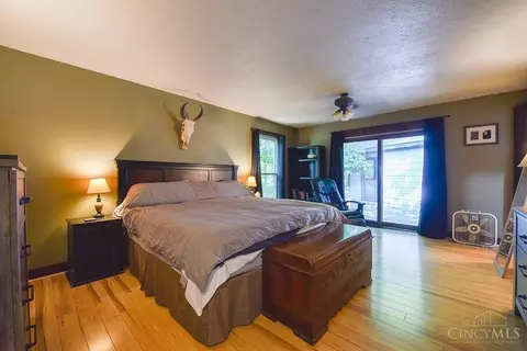 Bedroom - 2713 Christopher Dr, Batavia, OH 45103 photo 3 of 4