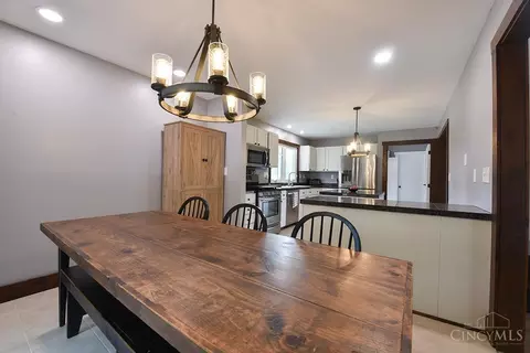 Dining - 2713 Christopher Dr, Batavia, OH 45103 photo 2 of 3