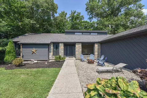Exterior - 2713 Christopher Dr, Batavia, OH 45103 photo 4 of 18