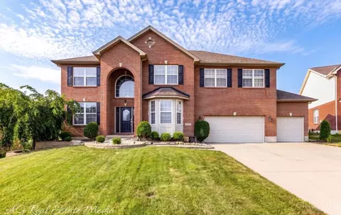 7847 Furrow Ct, West Chester, OH 45069