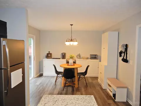 Dining - 4657 Cardinal Dr, Cincinnati, OH 45244 photo 1 of 1