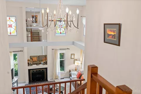 Entry Way - 7976 Ashley View Dr, Cincinnati, OH 45227 photo 3 of 5