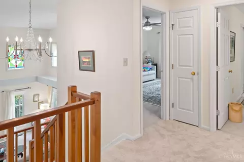 Entry Way - 7976 Ashley View Dr, Cincinnati, OH 45227 photo 4 of 5