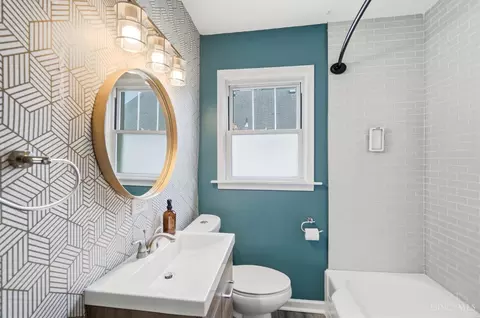 Bath - 7026 Britton Ave, Cincinnati, OH 45227 photo 1 of 6